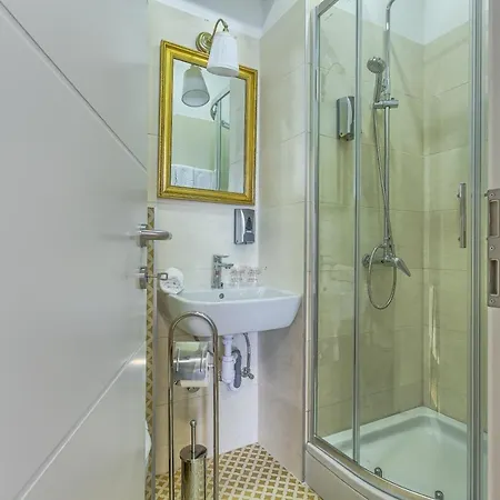 Urban Iii Guest house
